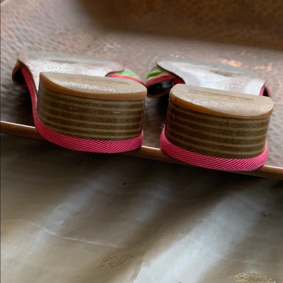 🎉 🎉10 for $10 💕💕💕 💕Unisa Sandals - Picture 4 of 7